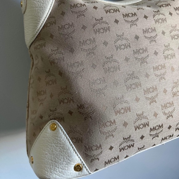 AUTHENTIC VINTAGE MCM CANVAS LEATHER SHOULDER BAG - Picture 5 of 16